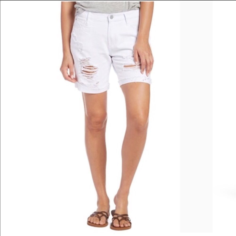 ARTICLES OF SOCIETY White Distressed Shorts! 26